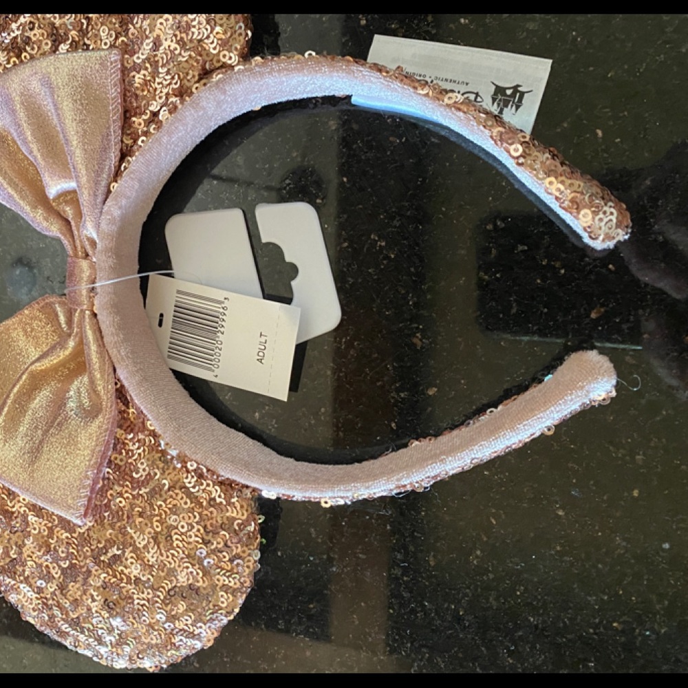Brand new Minnie Dazzle Ears